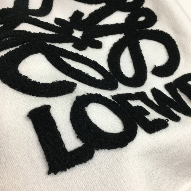 LOEWE CREW NECK SWEATER STYLE 77