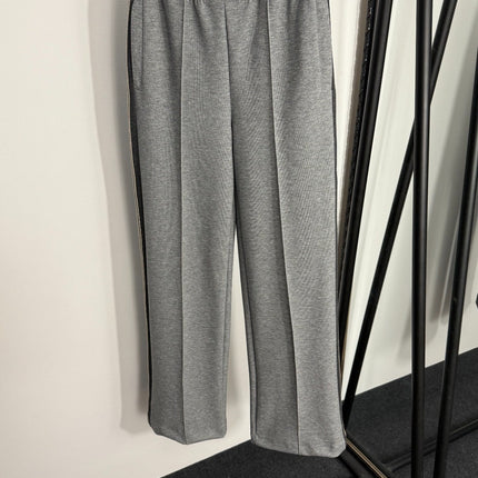 MIUMIU SWEATSHIRT AND STRAIGHT PANTS SET STYLE 224