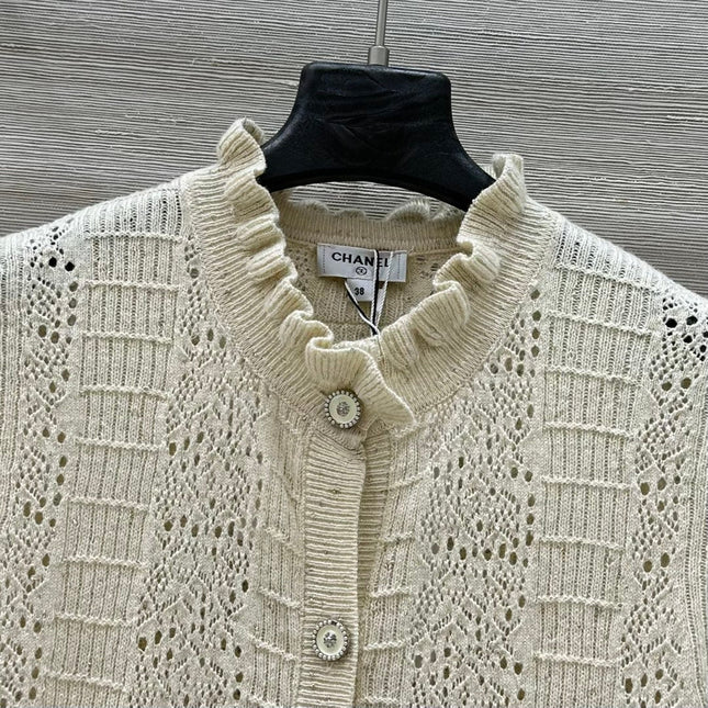CHANEL SLEEVELESS TOP STYLE 72