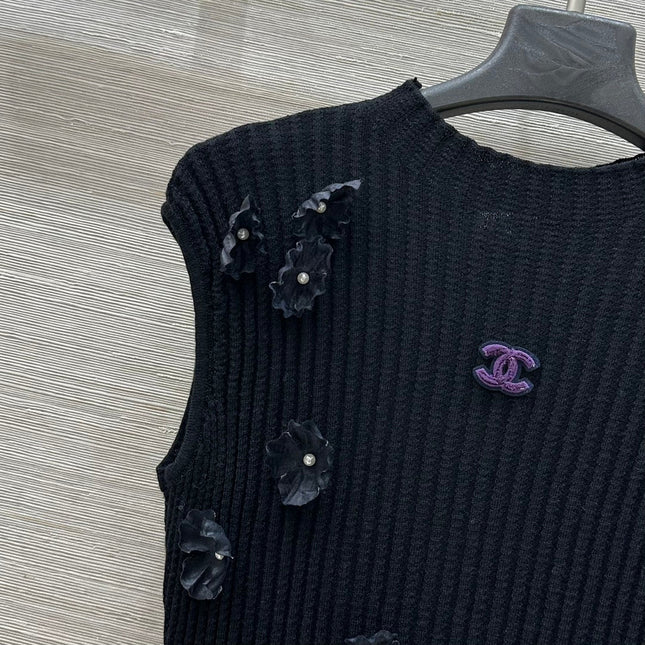 CHANEL KNIT TOP STYLE 17