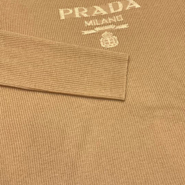 PRADA CREWNECK KNIT TOP STYLE 11