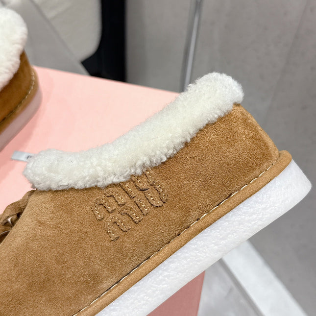 MM SHEARLING SHOES IN BROWN AND WHITE SUEDE