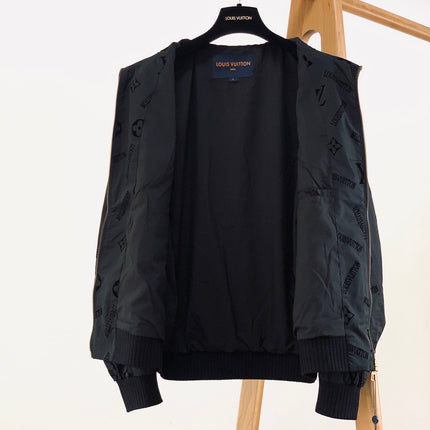 LV BLACK JACKET 239037