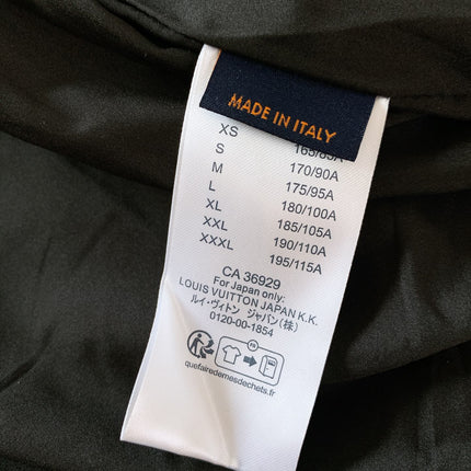 LV BLACK JACKET 239037