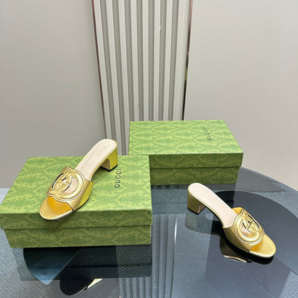 MID-HEEL 5 CM MULE IN GOLDEN CALFSKIN