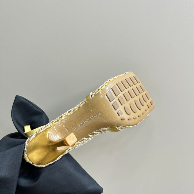 HIGH PUMP 9 CM IN GOLD METALLIZE MESH AND LEATHER