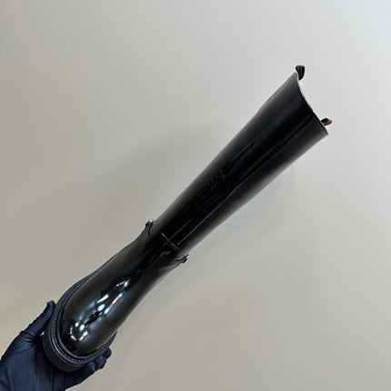 SLIM HORSEBIT KNEE BOOTS WITH WEB IN BLACK GLOSSY CALFSKIN