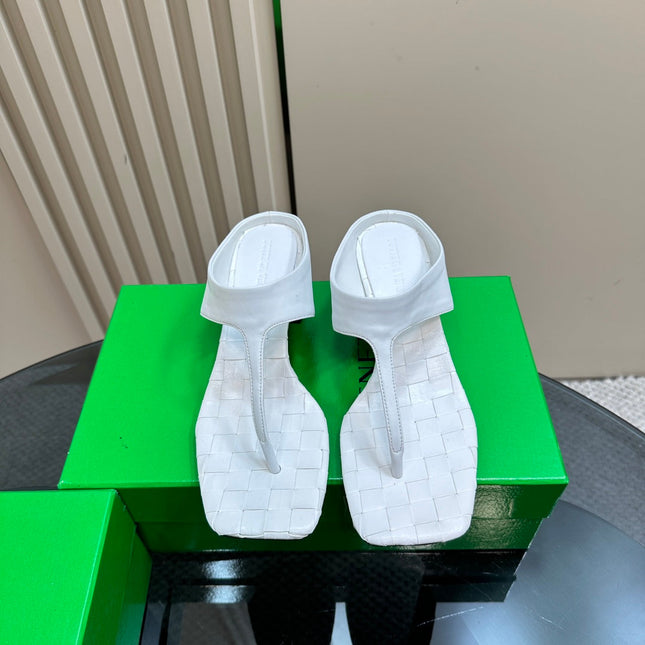 MARELLA THONG IN WHITE LEATHER WITH SIGNATURE INTRECCIATO INSOLE 55 MM