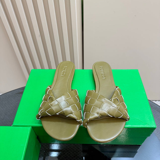 BLINK FLAT MULE IN OLIVE GREEN INTRECCIATO LEATHER