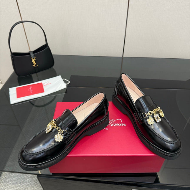 ROGER VIVIER 25S RANGERS CHAIN LOAFER IN BLACK CALFSKIN