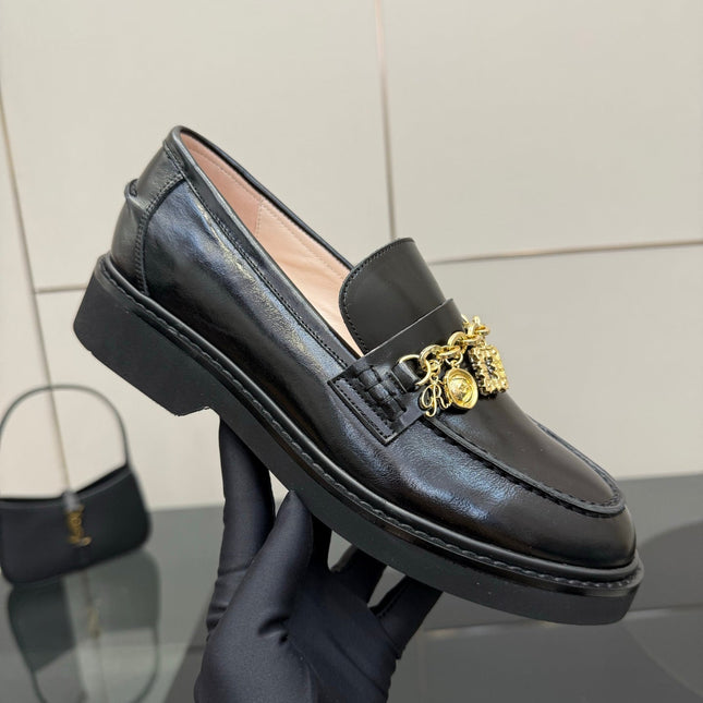ROGER VIVIER 25S RANGERS CHAIN LOAFER IN BLACK CALFSKIN