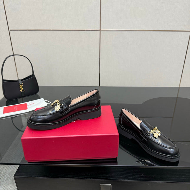ROGER VIVIER 25S RANGERS CHAIN LOAFER IN BLACK CALFSKIN