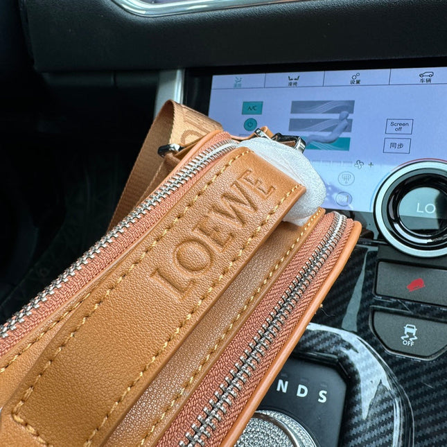 LOE MINI 18 CAMERA CROSS BODY BAG IN WARM DESERT CALFSKIN