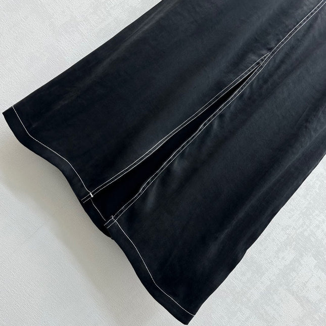 CHANEL HIGH-WAIST SKIRT WITH CUT-OUT HEM 274765