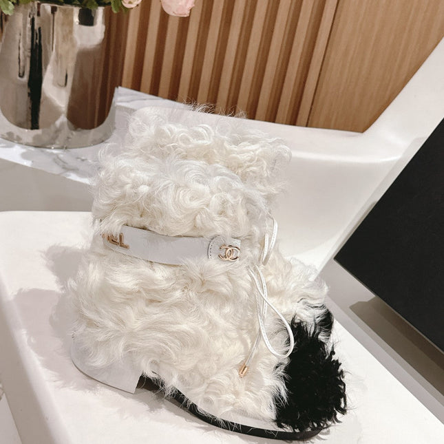 SHORT BOOTS IN WHITE LAMB FUR AND LAMBSKIN 962186
