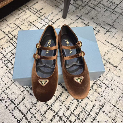 MARY JANE FLAT WITH TRIANGLE LOGO IN RUSSET BROWN VELVET