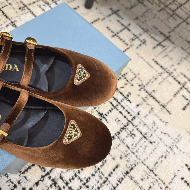 MARY JANE FLAT WITH TRIANGLE LOGO IN RUSSET BROWN VELVET