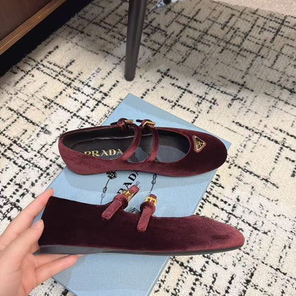 MARY JANE FLAT WITH TRIANGLE LOGO IN SANGRIA RED VELVET