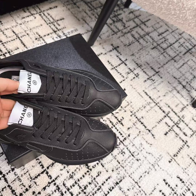 CLASSIC SNEAKERS IN BLACK SHEEPSKIN