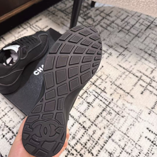 CLASSIC SNEAKERS IN BLACK SHEEPSKIN