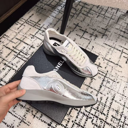 CLASSIC SNEAKERS IN SILVER SHEEPSKIN