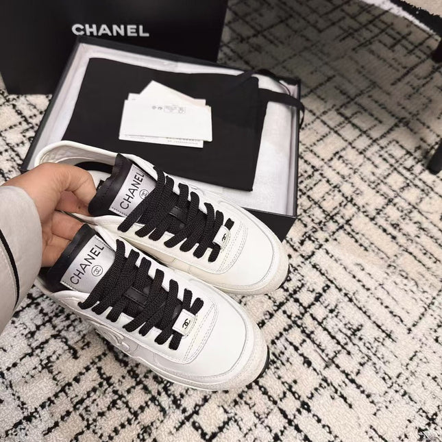 TRAINERS SNEAKER IN WHITE CALFSKIN AND SUEDE