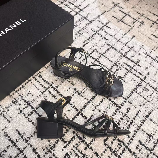 MID HEEL SANDALS IN BLACK LAMBSKIN