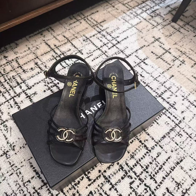 MID HEEL SANDALS IN BLACK LAMBSKIN