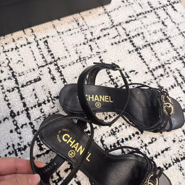 MID HEEL SANDALS IN BLACK LAMBSKIN