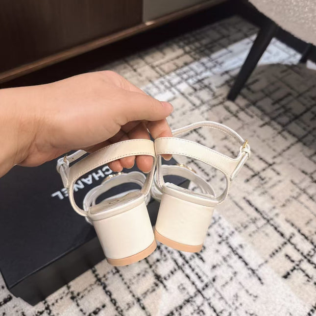 MID HEEL SANDALS IN WHITE LAMBSKIN