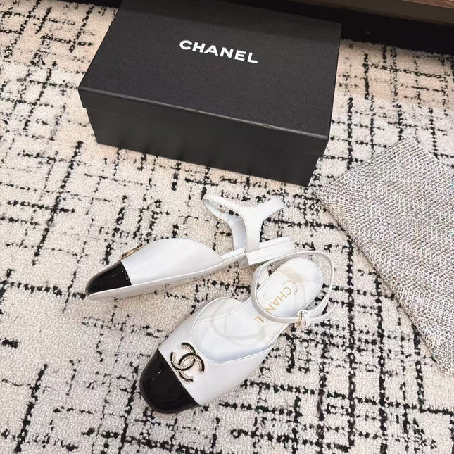 FLAT SLINGBACKS IN WHITE MIX BLACK CALFSKIN