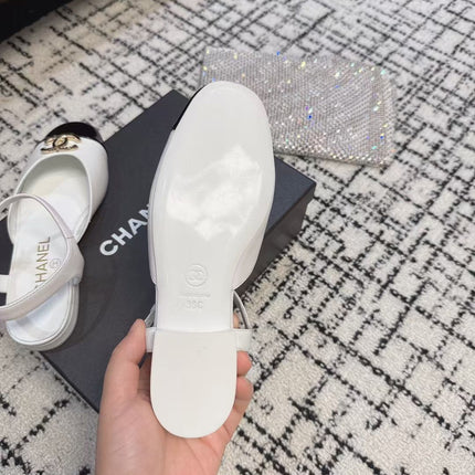 FLAT SLINGBACKS IN WHITE MIX BLACK CALFSKIN