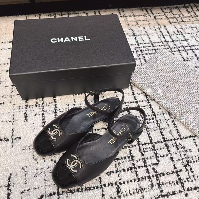 FLAT SLINGBACKS IN BLACK CALFSKIN