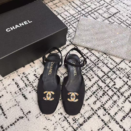 FLAT SLINGBACKS IN BLACK FABRIC