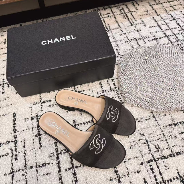 SLIPPERS IN BLACK SATIN MIX CALFSKIN