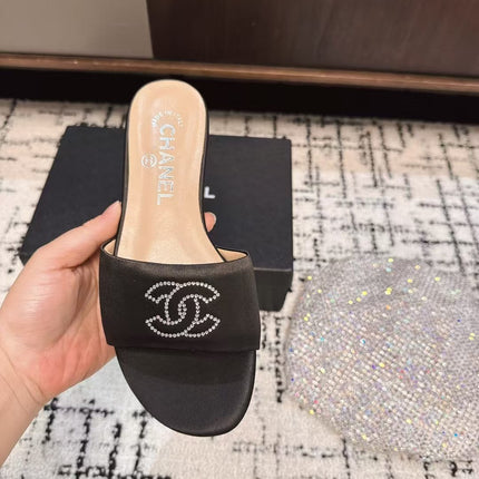 SLIPPERS IN BLACK SATIN MIX CALFSKIN