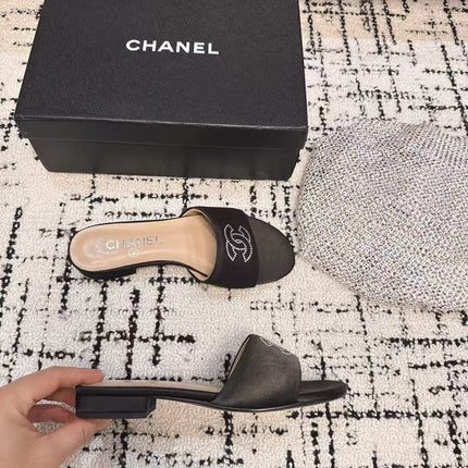 SLIPPERS IN BLACK SATIN MIX CALFSKIN