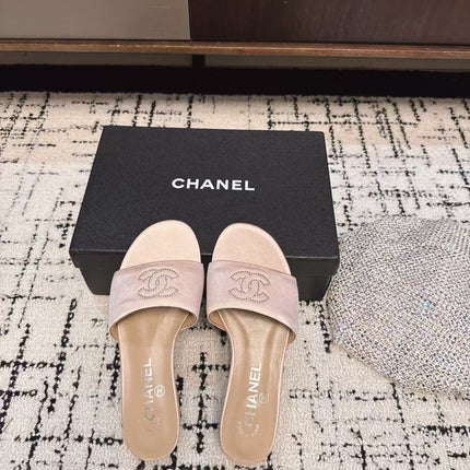 SLIPPERS IN LIGHT PINK SATIN MIX CALFSKIN