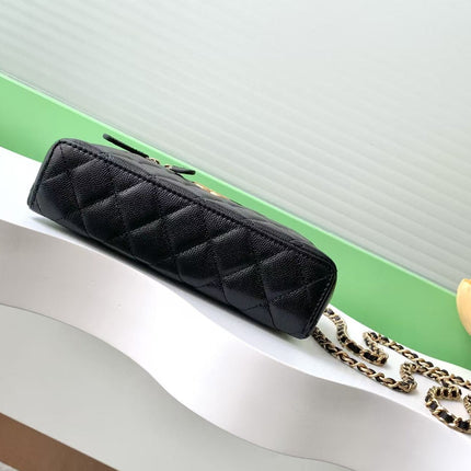 VANITY CASE 19 IN BLACK GRAINED CALFSKIN GOLD HARDWARE