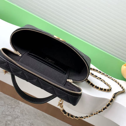 VANITY CASE 19 IN BLACK GRAINED CALFSKIN GOLD HARDWARE