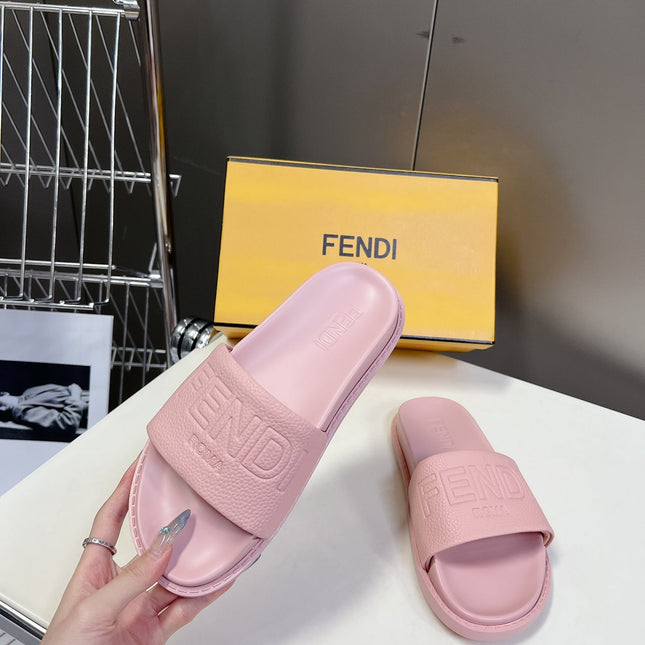 FENDI ROMA SLIDES IN LIGHT PINK LAMBSKIN LEATHER