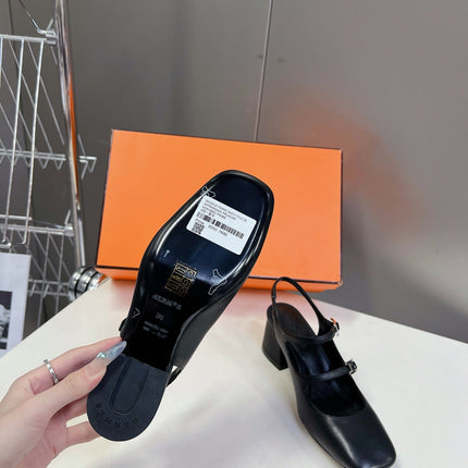 JACKIE 50 PUMP BLACK LAMBSKIN