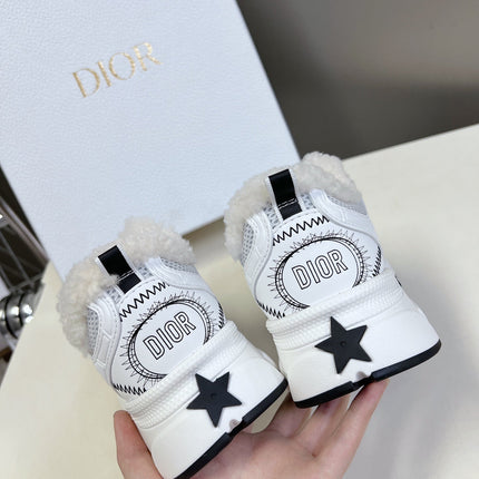 DIOR CHRONO SNEAKER 25S IN WHITE LAMBSKIN AND MESH FABRIC