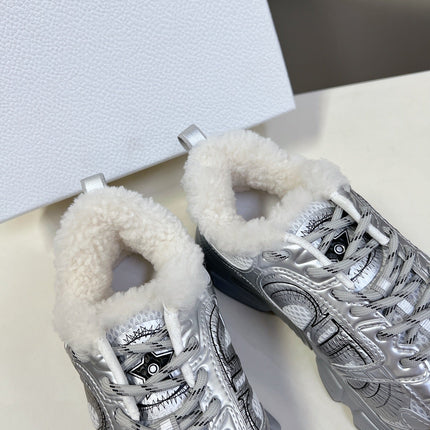 DIOR CHRONO SNEAKER 25S IN SILVER LAMBSKIN AND MESH FABRIC