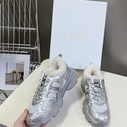 DIOR CHRONO SNEAKER 25S IN SILVER LAMBSKIN AND MESH FABRIC