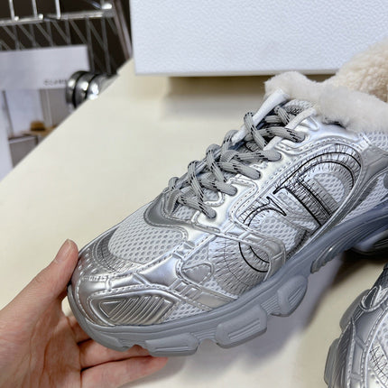 DIOR CHRONO SNEAKER 25S IN SILVER LAMBSKIN AND MESH FABRIC