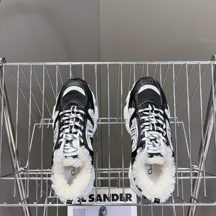 DIOR CHRONO SNEAKER 25S IN BLACK LAMBSKIN AND MESH FABRIC