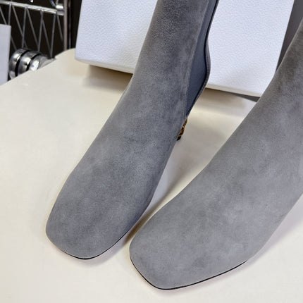 ICON HEELED ANKLE BOOT COOL GRAY SUEDE 8 CM