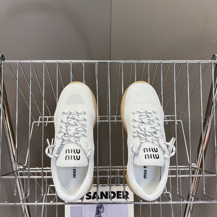 BASIC SNEAKERS IN WHITE MESH