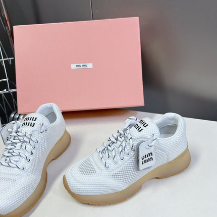 BASIC SNEAKERS IN WHITE MESH